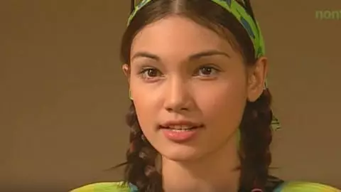 Feby tersanjung berbagai sumber Feby tersanjung berbagai sumber