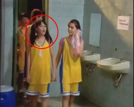 ayu ting ting jadi figuran © berbagai sumber