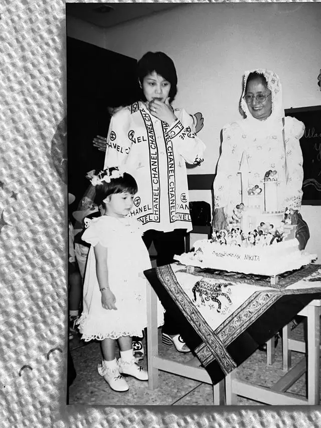 gaya stylish masa muda ibu pesinetron © instagram gaya stylish masa muda ibu pesinetron © instagram