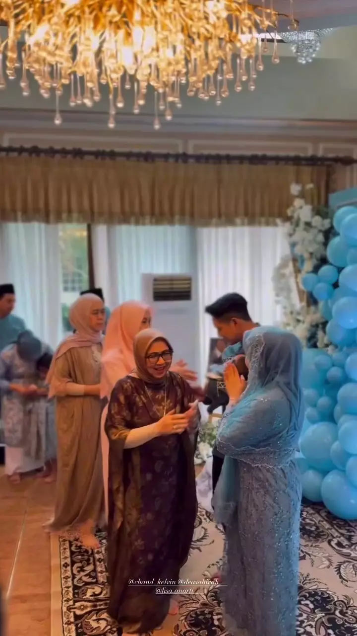 Momen akikah anak pertama Chand Kelvin © 2025 brilio.net