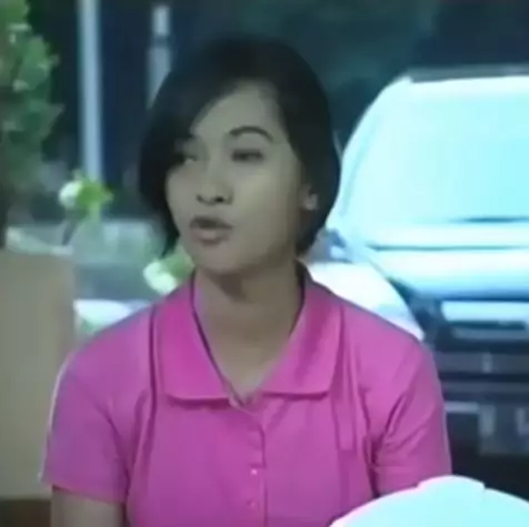 potret masa muda tante seleb  © 2022 berbagai sumber