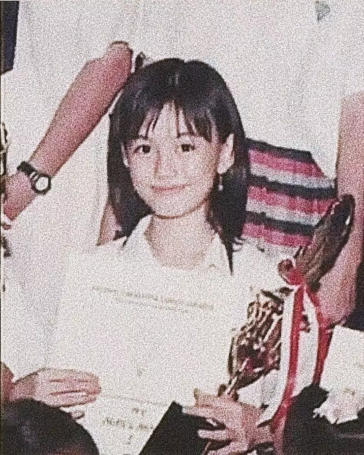 potret masa muda tante seleb  © 2022 berbagai sumber