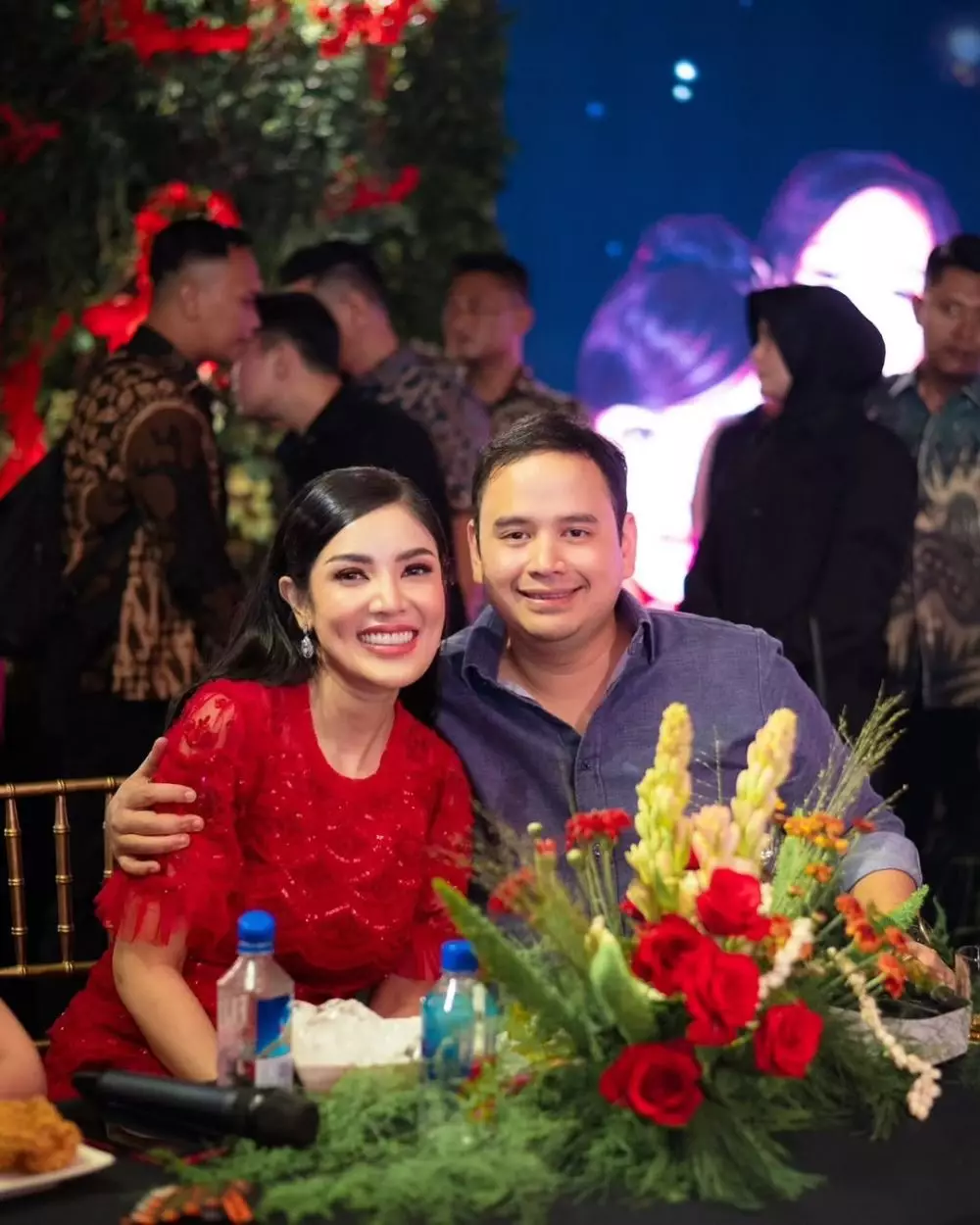 Nindy Ayunda dan Dito Mahendra resmi menikah © 2025 Instagram Nindy Ayunda dan Dito Mahendra resmi menikah © 2025 Instagram