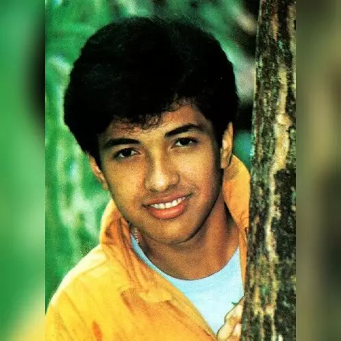 Ari Sihasale dulu model kini aktivis Papua © 2025 Instagram