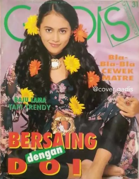 potret lawas Sarah Sechan bintangi iklan jadul © 2023 brilio.net potret lawas Sarah Sechan bintangi iklan jadul © 2023 brilio.net