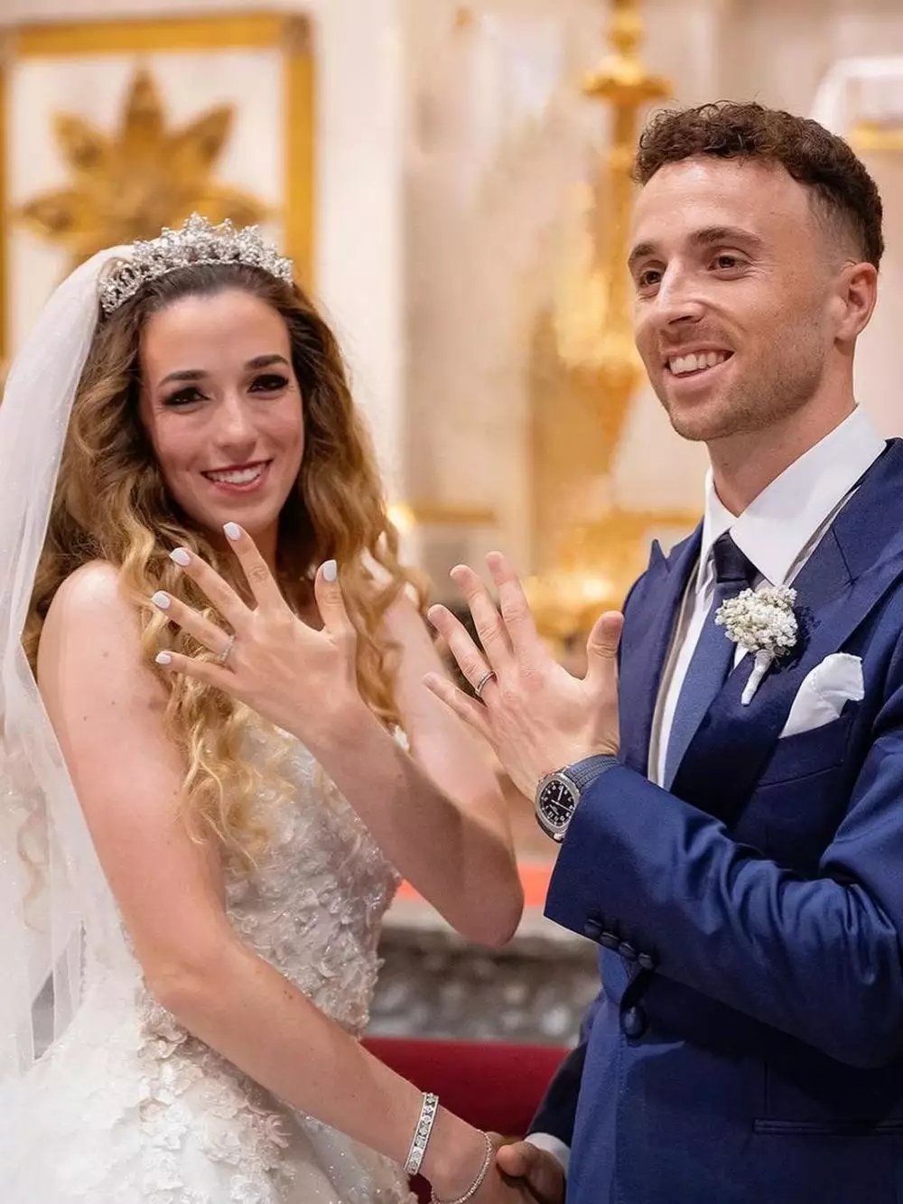 Potret pernikahan Diogo Jota dan istri © 2025 Instagram Potret pernikahan Diogo Jota dan istri © 2025 Instagram