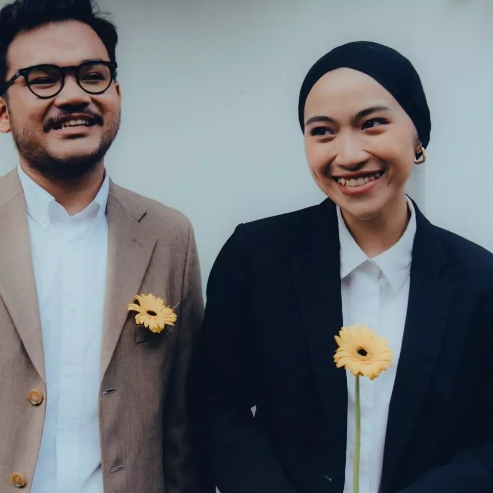 Rasukma merangkul cinta ibu lewat “Suaka”, album yang penuh kehangatan