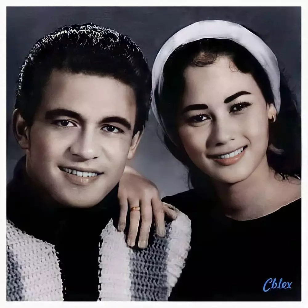 Pasangan seleb hits jadul © 2025 brilio.net Pasangan seleb hits jadul © 2025 brilio.net