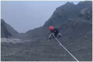 Viral video pemandu Juliana Marins berusaha selamatkan korban di gunung Rinjani