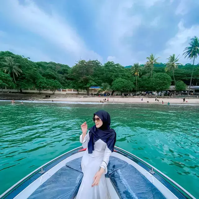 Sosok Alya Nabila, istri baru Gunawan Dwi Cahyo, kerja di kementrian