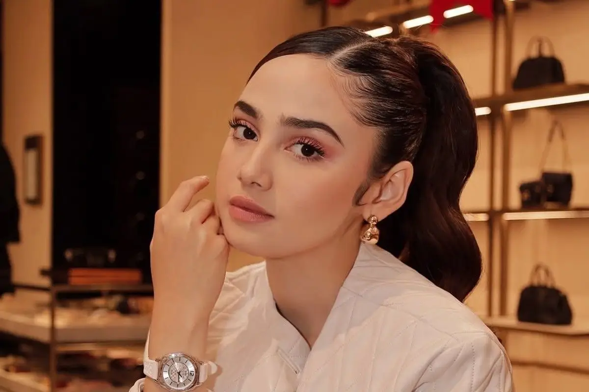 Pilih tak booking MUA, begini cara Syifa Hadju makeup sendiri untuk photoshoot