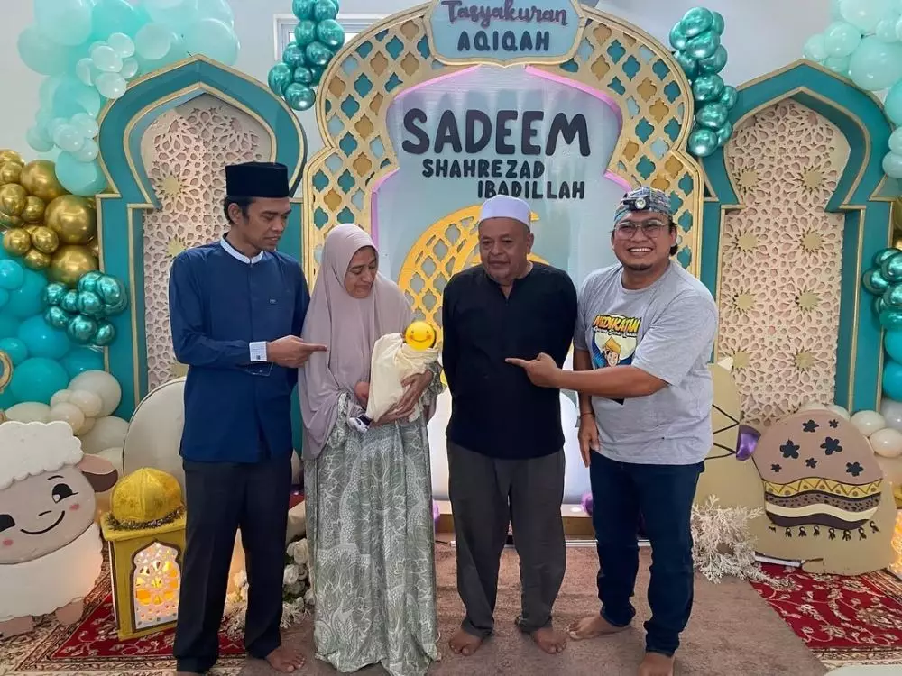 Momen akikah putra Ustaz Abdul Somad © 2025 brilio.net