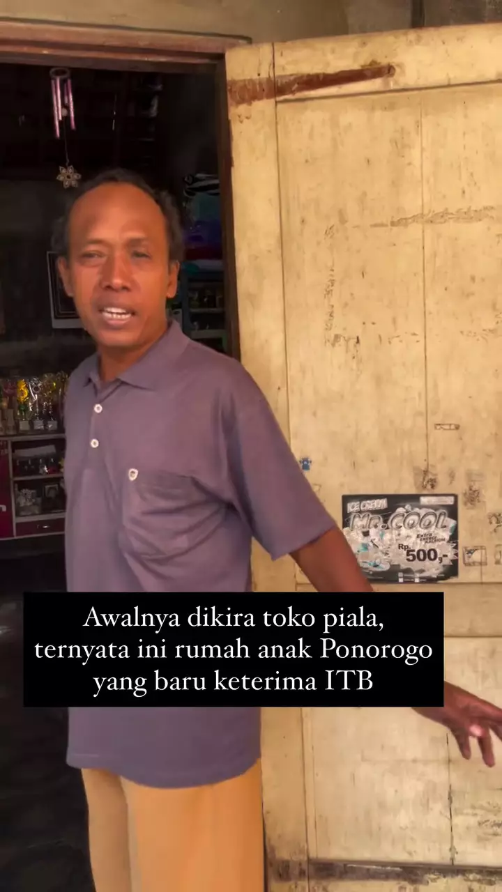 Rumah anak penjual es keliling lolos ITB © 2025 Instagram Rumah anak penjual es keliling lolos ITB © 2025 Instagram