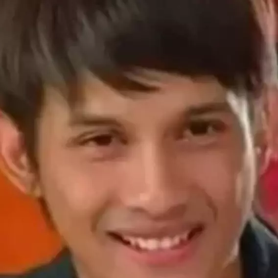 Dari model jadi pesinetron, ini 11 transformasi Lucky Perdana, gaya rambut lawasnya curi perhatian