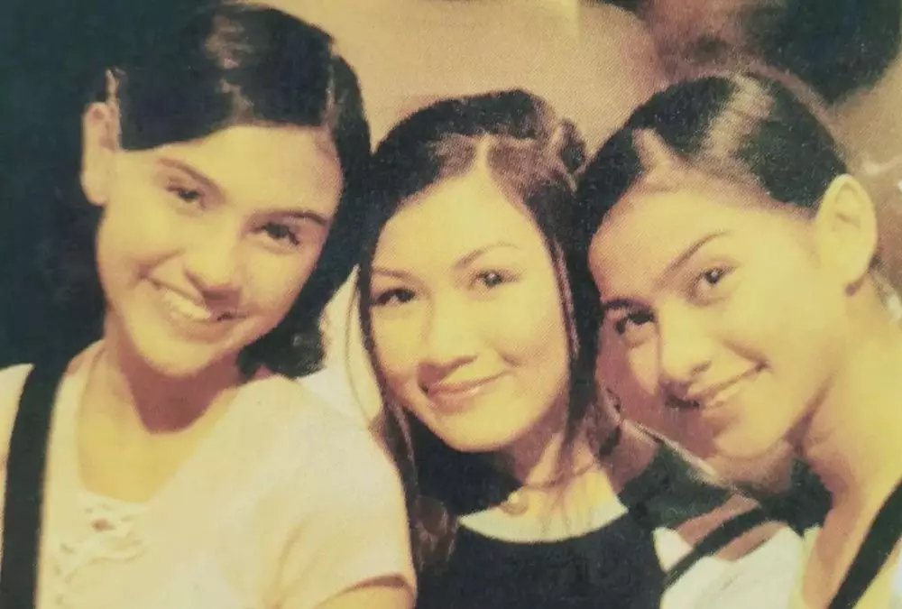 Nurlela di Islam KTP dulunya model cilik berbagai sumber