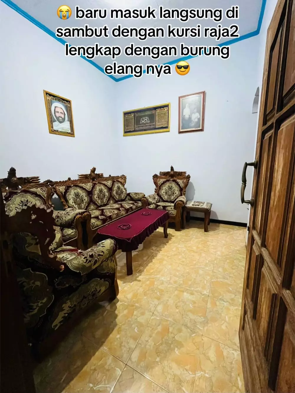 rumah unik dipenuhi perabotan ala Majapahit © TikTok