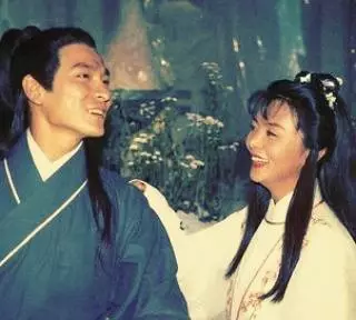 potret Andy Lau dan Idy Chan di luar syuting © berbagai sumber