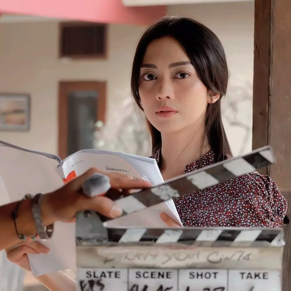 perjalanan karier ririn dwi ariyanti © berbagai sumber perjalanan karier ririn dwi ariyanti © berbagai sumber