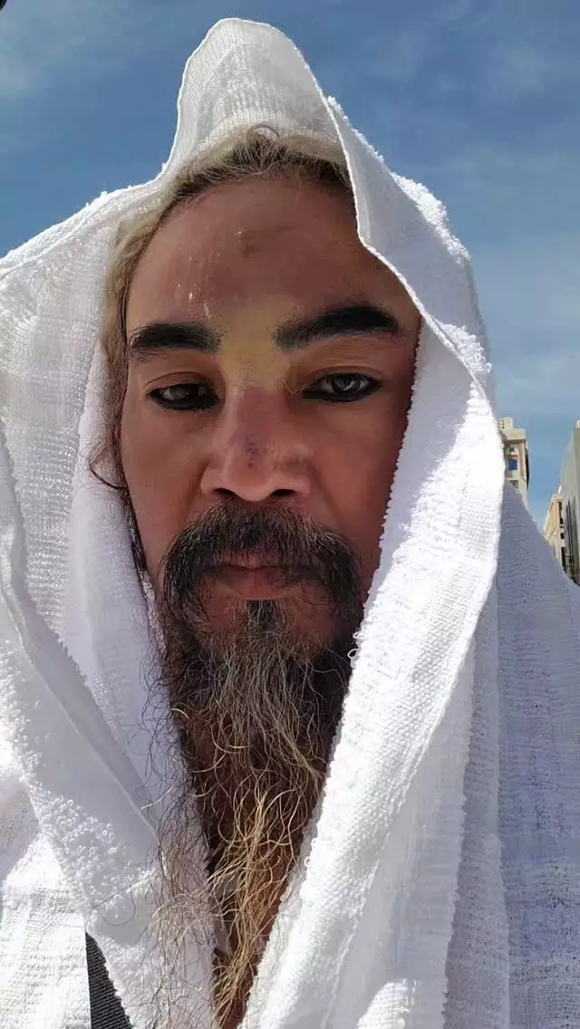 Limbad klarifikasi kabar ditahan di bandara Arab Saudi © 2025 Instagram Limbad klarifikasi kabar ditahan di bandara Arab Saudi © 2025 Instagram