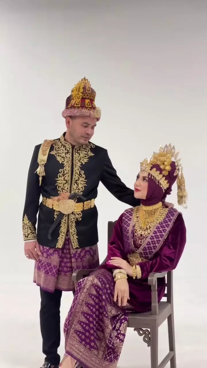 Pemotretan keluarga baru Irish Bella © 2025 Instagram