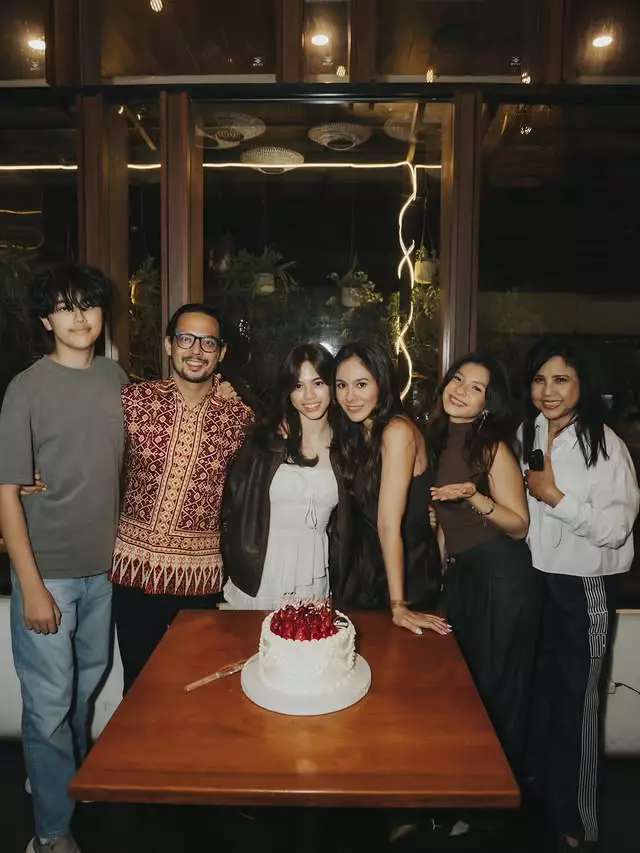 Wulan Guritno rayakan ulang tahun London Abigail © Instagram