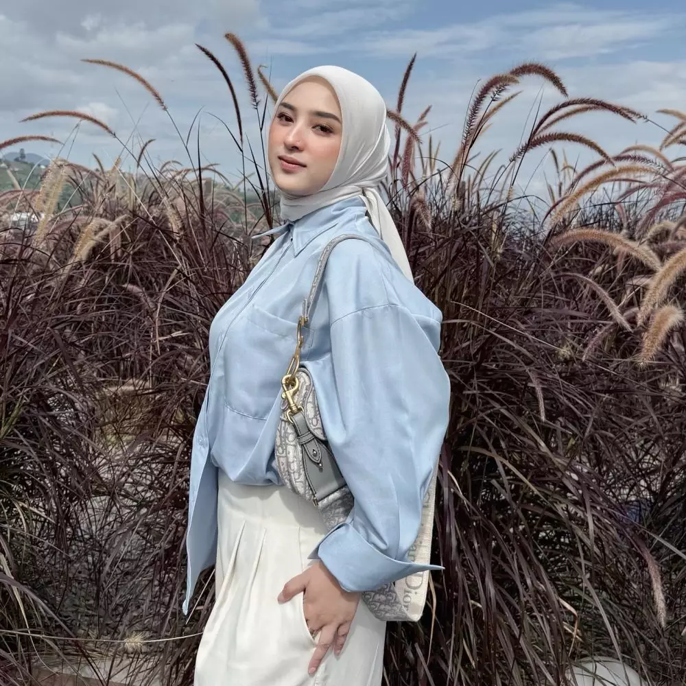 dinan istri doni © 2025 Instagram dinan istri doni © 2025 Instagram