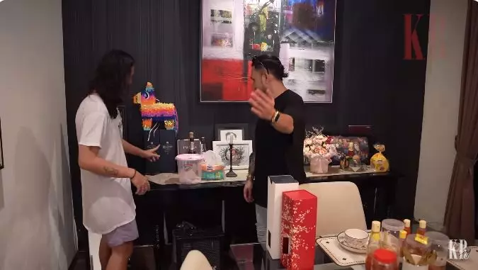 penampakan dapur ello © YouTube