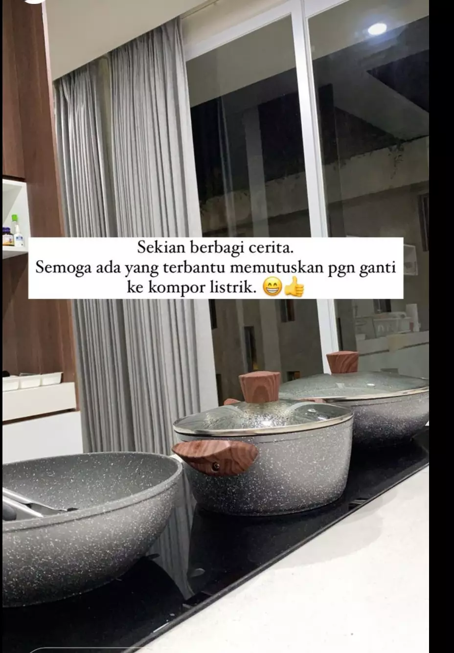 dapur rumah ernest prakasa © 2024 brilio.net