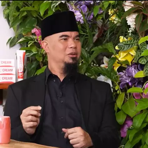 Ahmad Dhani teruskan langkah hukum, netizen pembully putrinya diincar, dibantu Verrell dan Uya Kuya