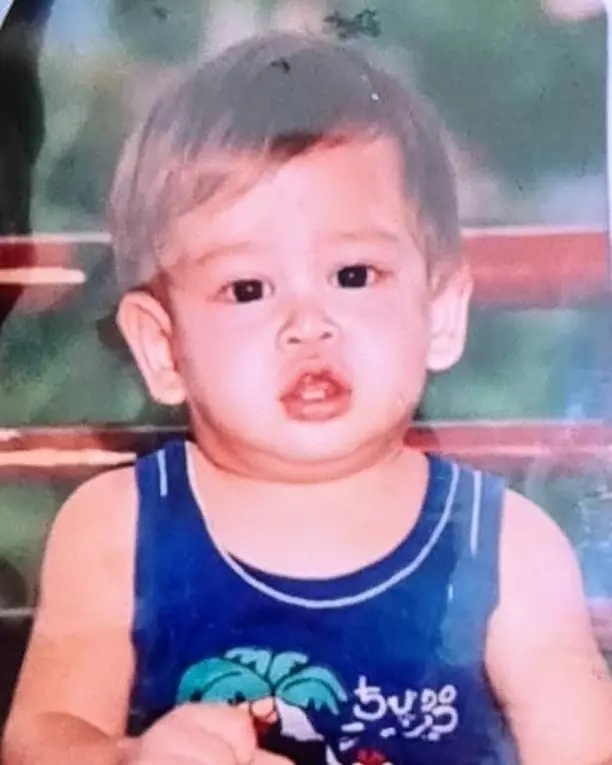 Rangga Azof masa kecil berbagai sumber