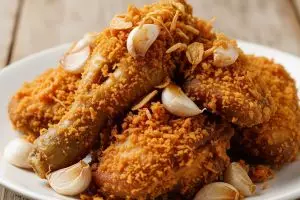Bukan cuma wangi, ini resep ayam goreng bawang putih agar krispi maksimal dan kering tidak berminyak