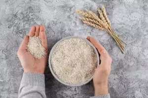 5 Trik jitu kenali beras oplosan saat belanja dari pakar IPB, cukup andalkan panca indra kamu