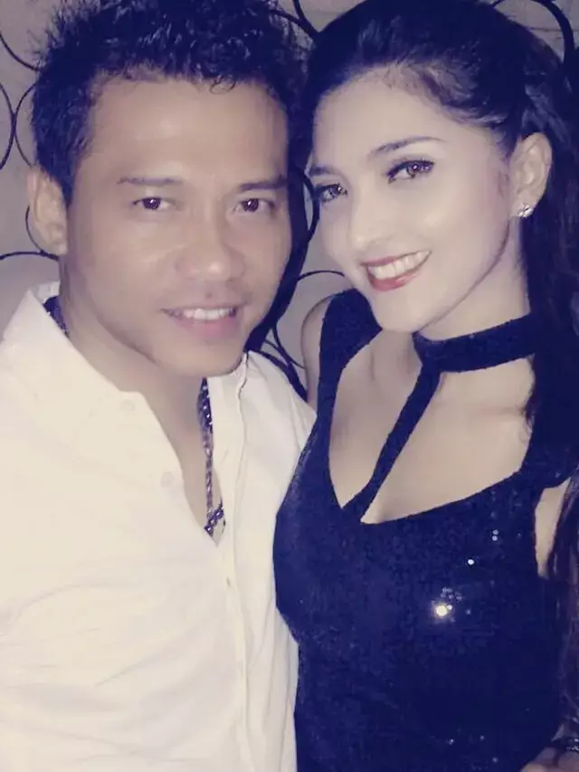 potret lawas penyanyi saat pacaran  © instagram