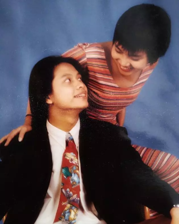 potret lawas penyanyi saat pacaran  © instagram