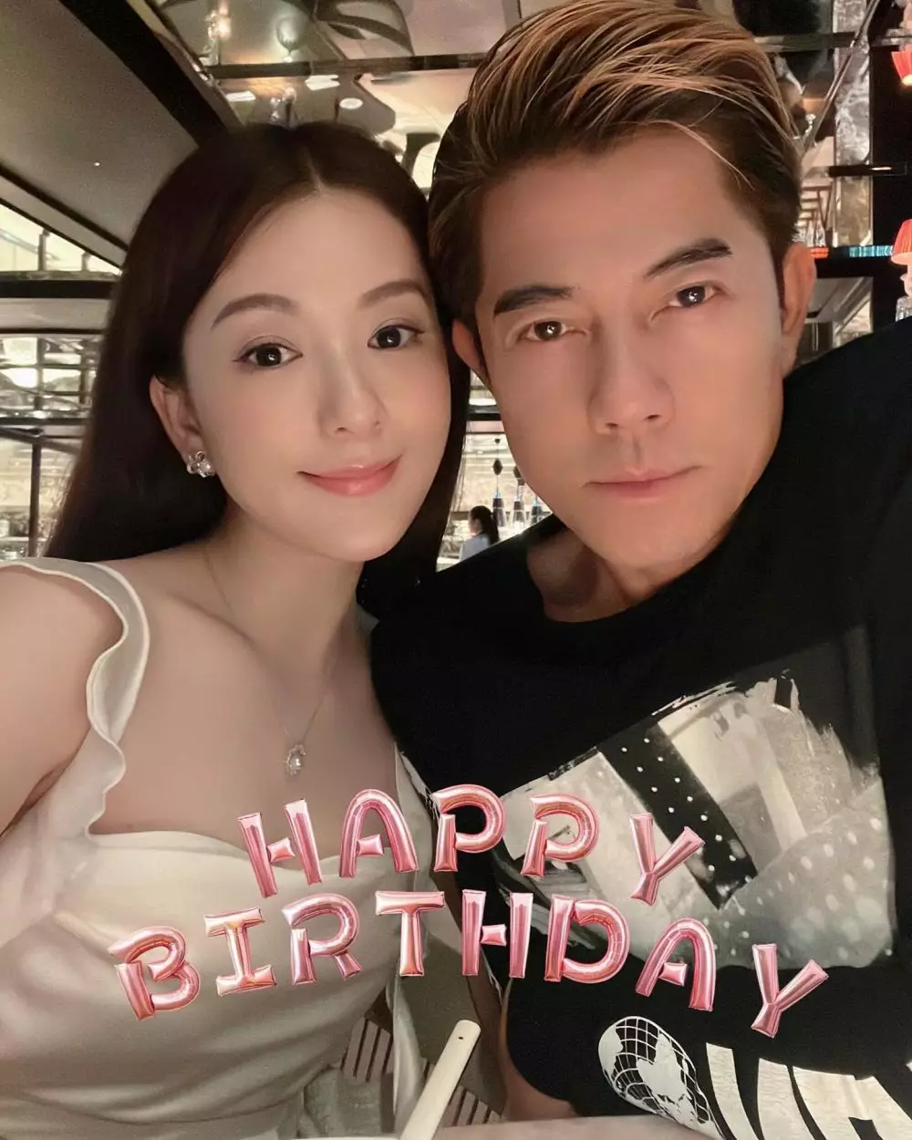 Aaron Kwok bakal punya anak lagi © Instagram Aaron Kwok bakal punya anak lagi © Instagram