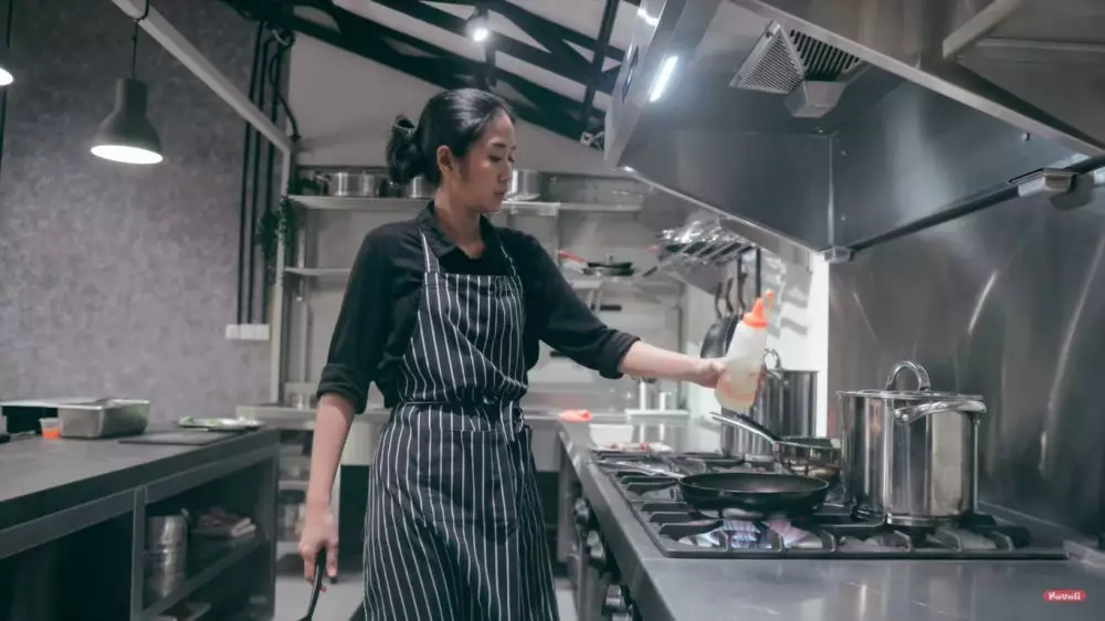 dapur rumah chef renatta © 2024 YouTube