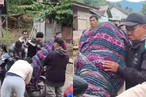 Kisah pilu ASN BKKBN Ariel Sharon, jenazahnya diangkut pakai motor imbas ambulans dan jalan rusak