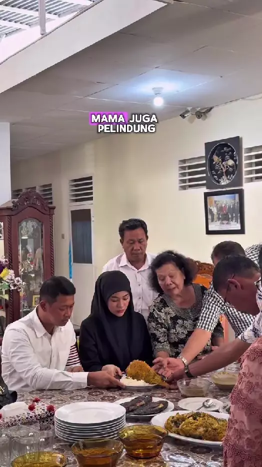 Clara Shinta diulosi jelang nikah © Instagram
