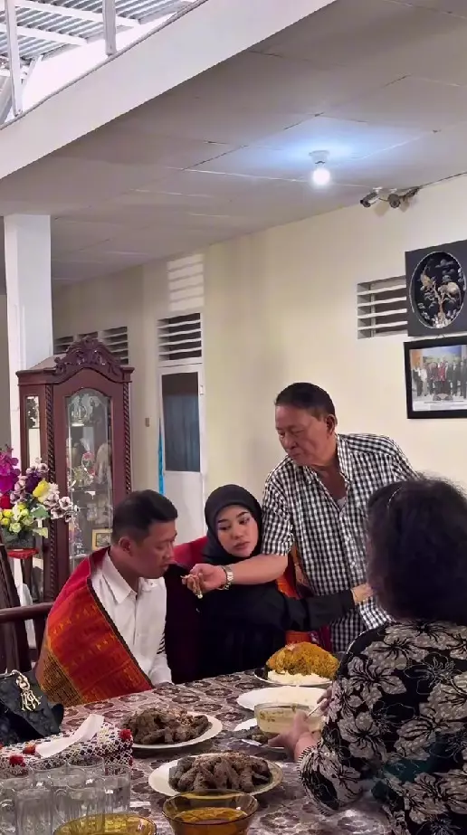 Clara Shinta diulosi jelang nikah © Instagram