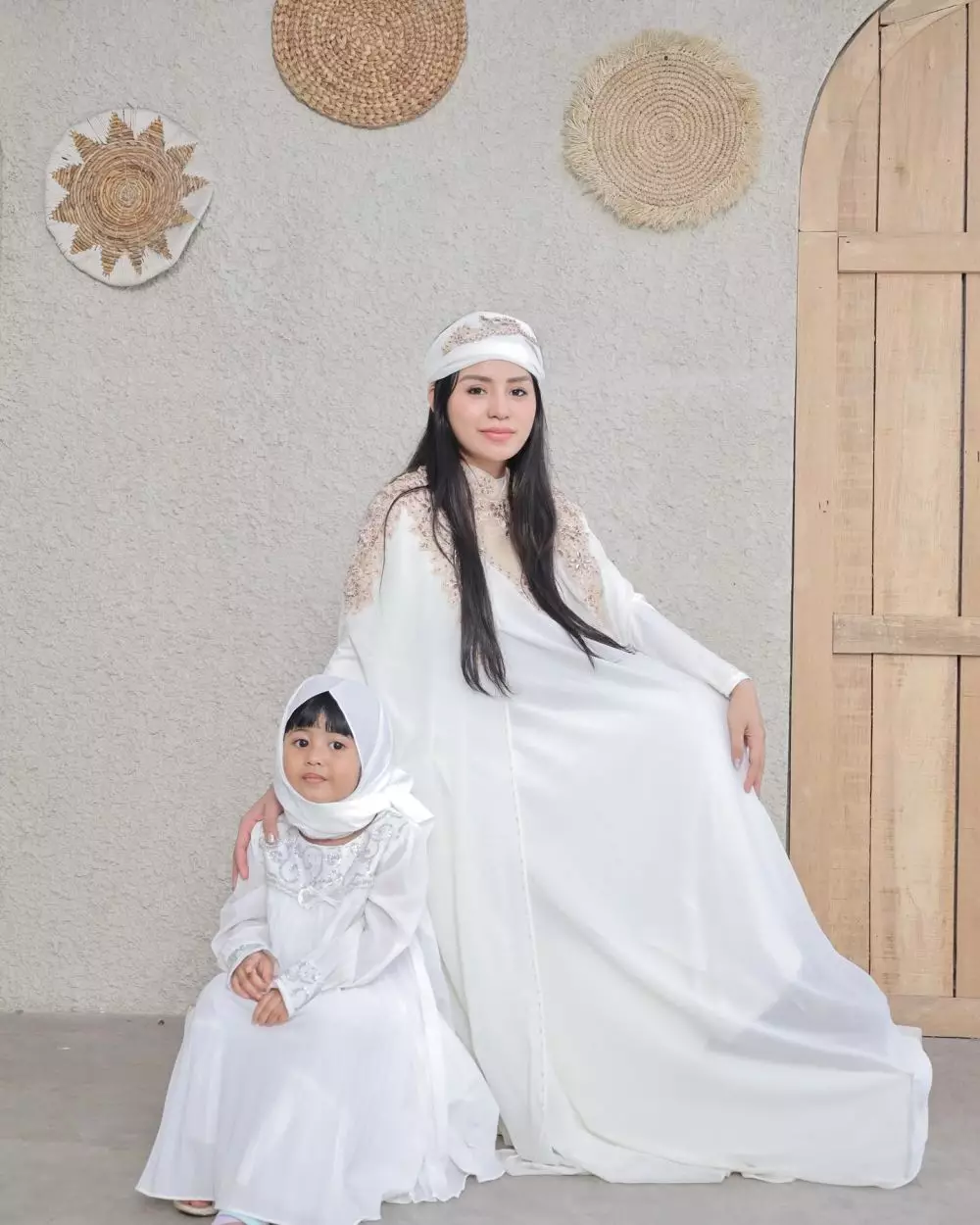 Potret Violentina Kaif tunangan Andrew Andhika © Instagram