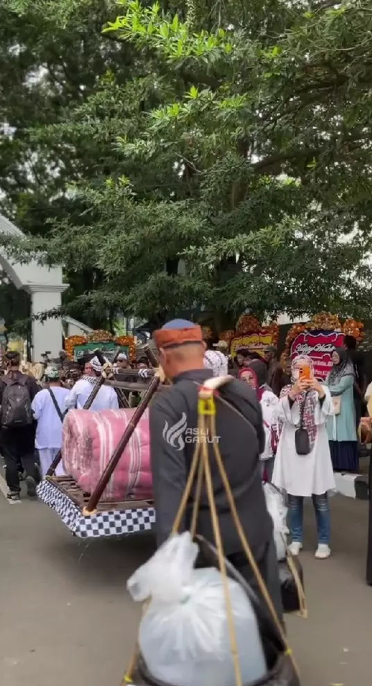 seserahan Maula Akbar putra Dedi Mulyadi © Instagram seserahan Maula Akbar putra Dedi Mulyadi © Instagram