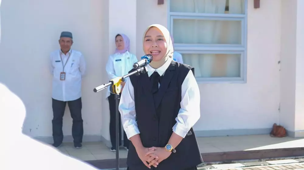 Putri Karlina menantu Dedi Mulyadi © Instagram