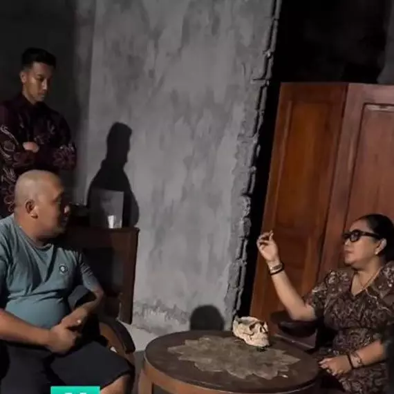 Sosok Endah Subekti Kuntariningsih Bupati Gunungkidul yang banting asbak saat hadapi penipu