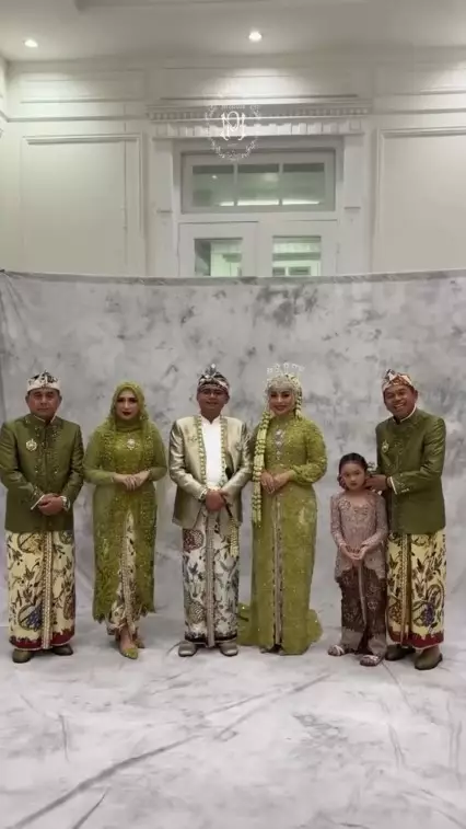 Pemotretan resepsi Maula Akbar © Instagram