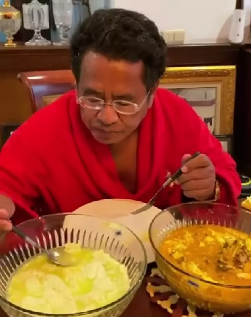 dapur rumah hotman paris © 2024 brilio.net