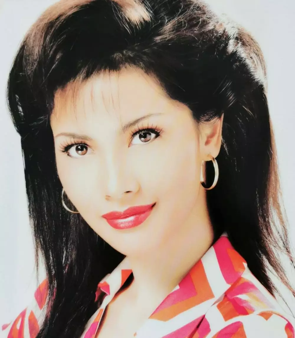 potret lawas Nadia Mulya  © 2022 Instagram 