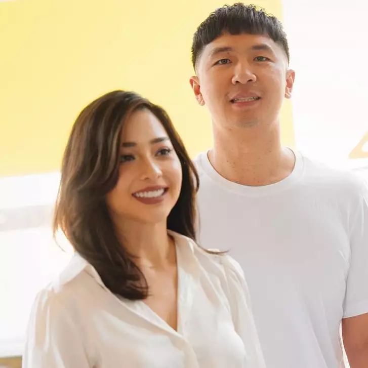 Jadi couple goals buat Gen Z, ini 8 potret lawas Nikita Willy dan Indra Priawan ini bikin salah fokus