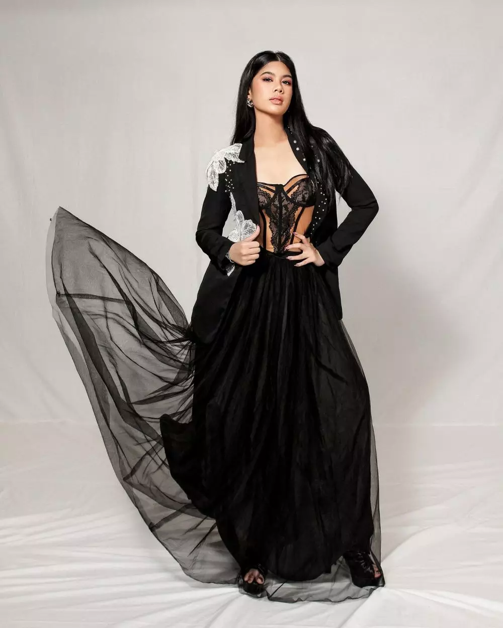 potret Almira anak Annisa Pohan di beauty camp © Instagram