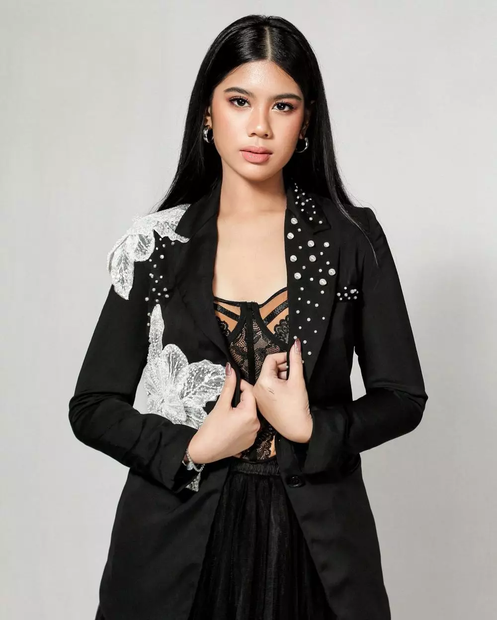 potret Almira anak Annisa Pohan di beauty camp © Instagram