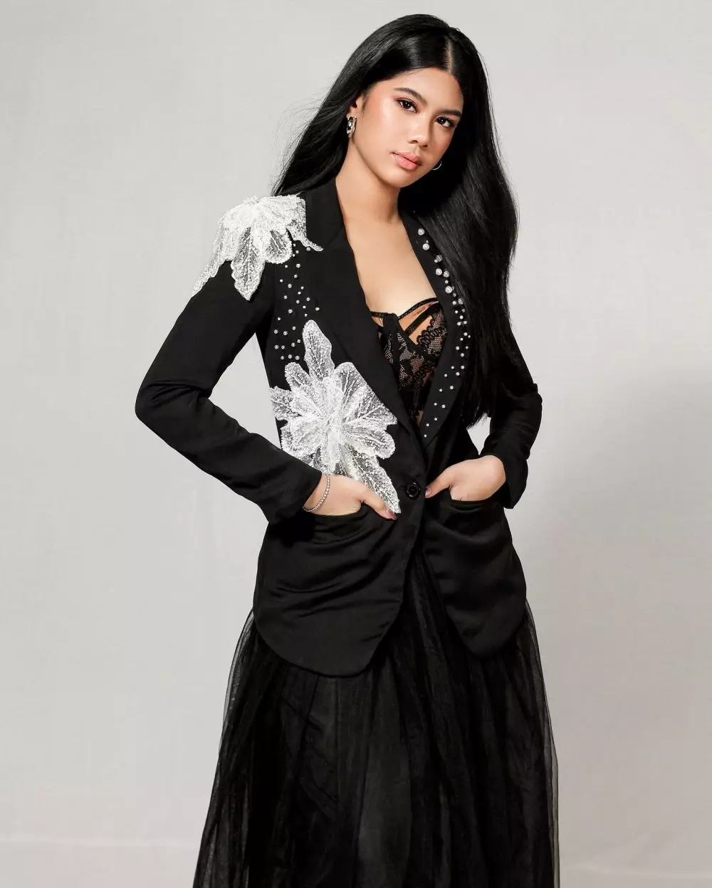 potret Almira anak Annisa Pohan di beauty camp © Instagram